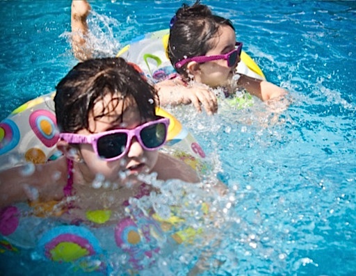 Enjoy a Clean Swimming Pool